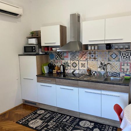 Apartment Villa Lora Pula Zewnętrze zdjęcie